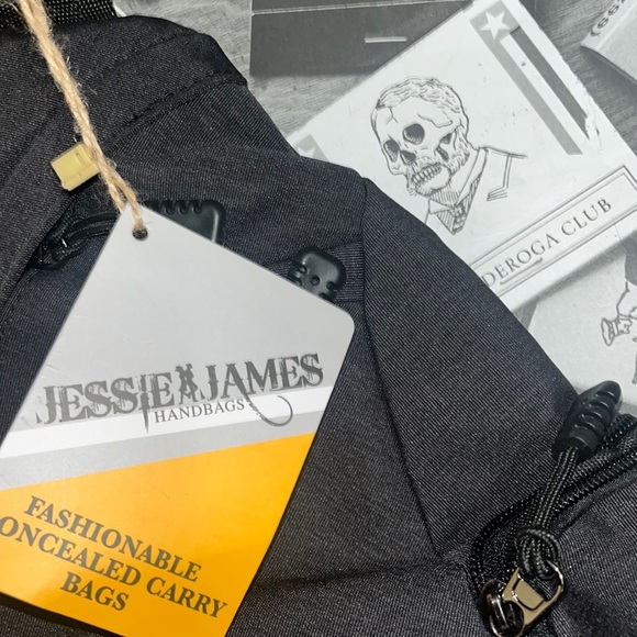 🦁☠️• 🕶️ Jesse James x Concealed Carry Vibes 🕶️• 🦁
